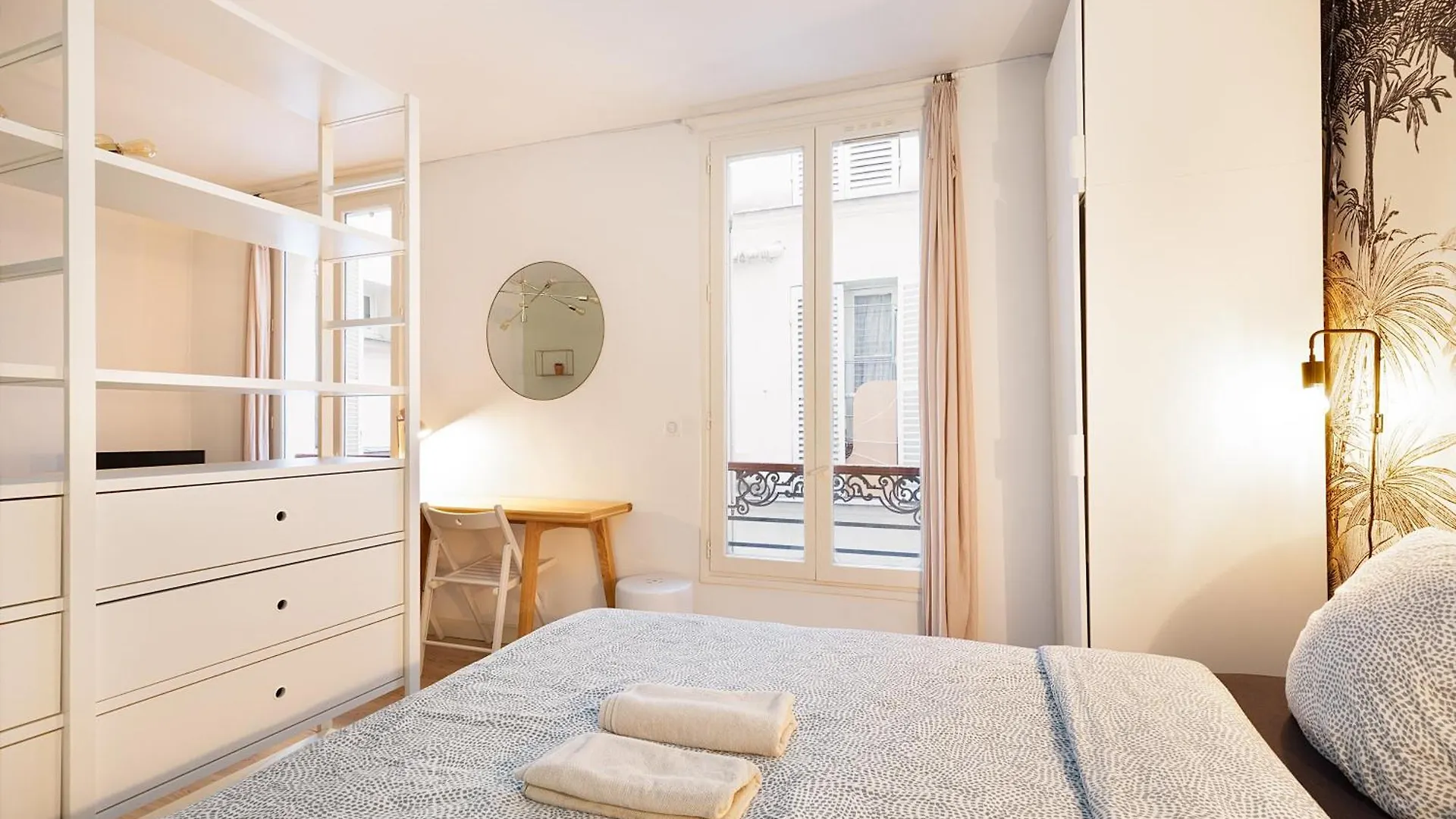 Sweet Sauffroy Batignolles Apartment Paris